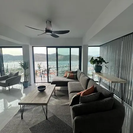 Luxury Sea View Flat By Lookbookholiday 페티예